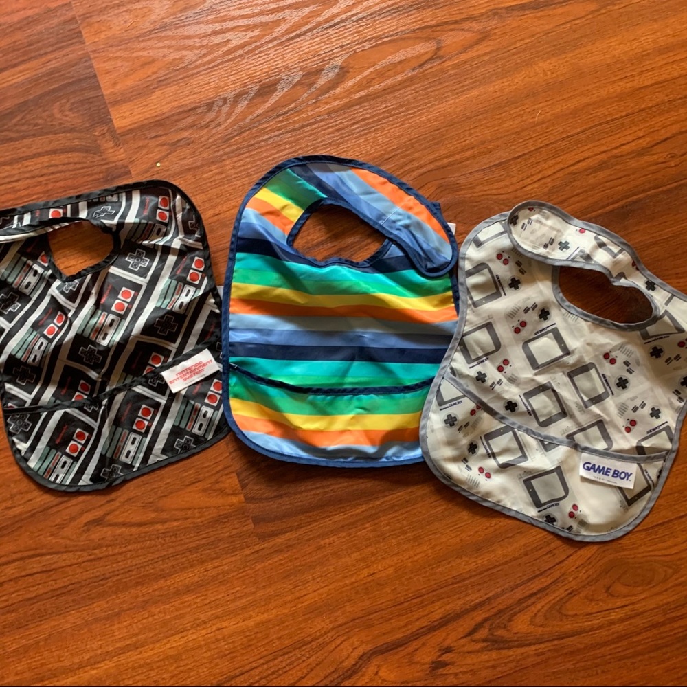 Bib Bundle (x3) Nintendo, Game Boy and Stripes